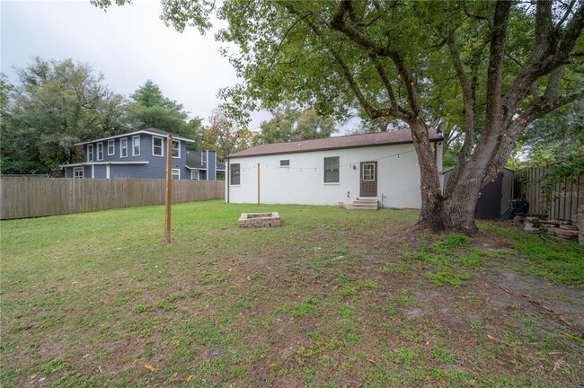 Building Photo - 6503 N 22nd St