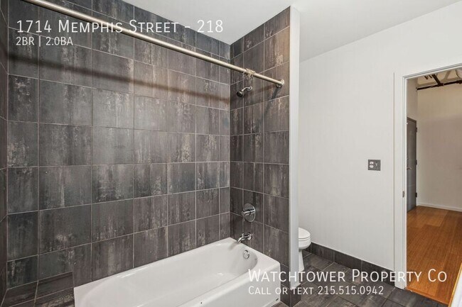 Building Photo - 1714 Memphis St
