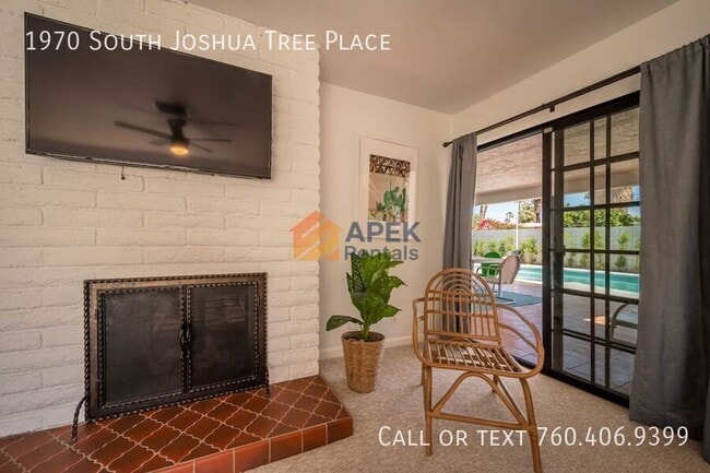 Building Photo - 1970 S Joshua Tree Pl