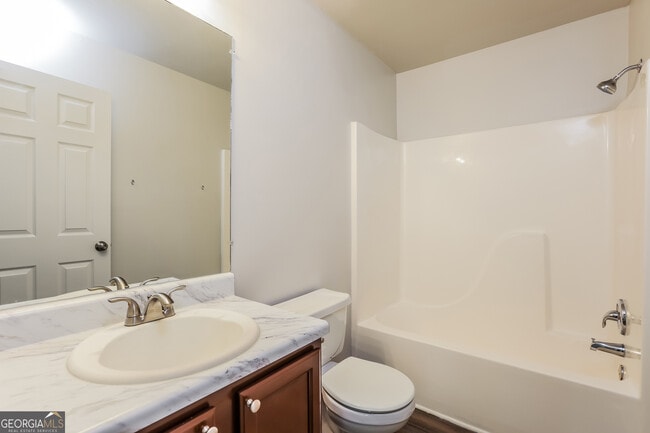 Building Photo - 2804 Crest Ridge Way SW