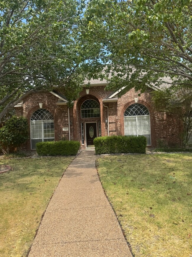 Building Photo - 133 Wellington Ln