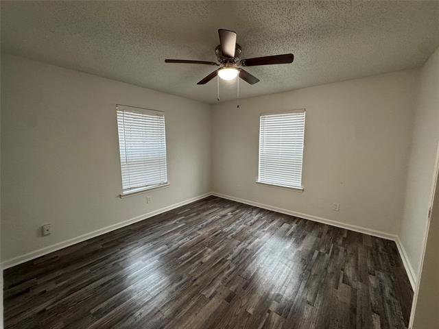 Building Photo - 762 E Warrior Trail