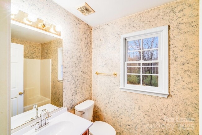 Building Photo - 4405 Candalon Way