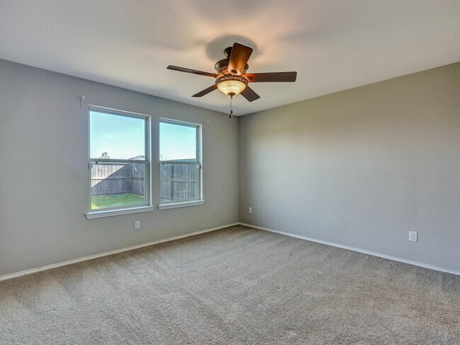 Building Photo - 24038 Hay Iron Dr