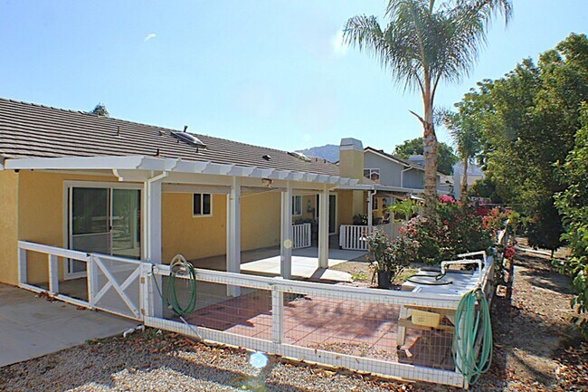 Building Photo - Spacious Ranch-Style Home on Half Acre with Gated RV Parking