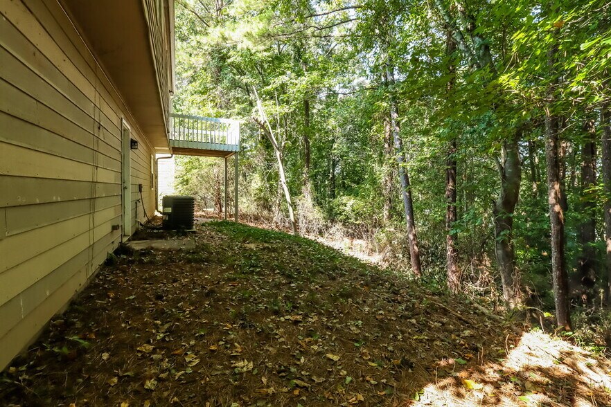 Building Photo - 3360 Tia Trace NW