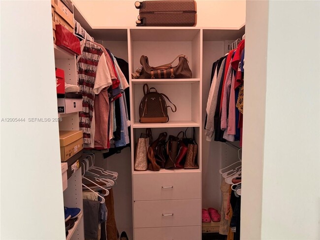 Building Photo - 8611 NW 51st Ct