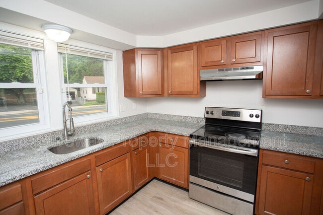 Building Photo - 121 Rancocas Rd