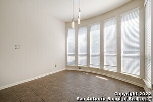 Building Photo - 21122 Balmoral Pl