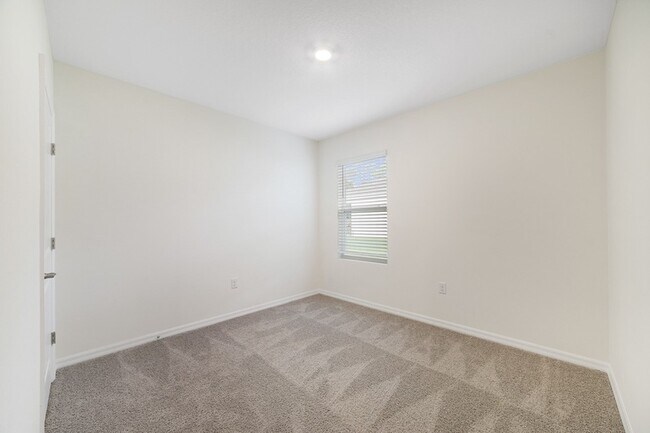 Building Photo - 296 Hickory Crse Trl