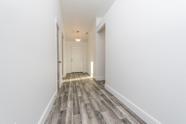 Building Photo - The Village at Riverbend