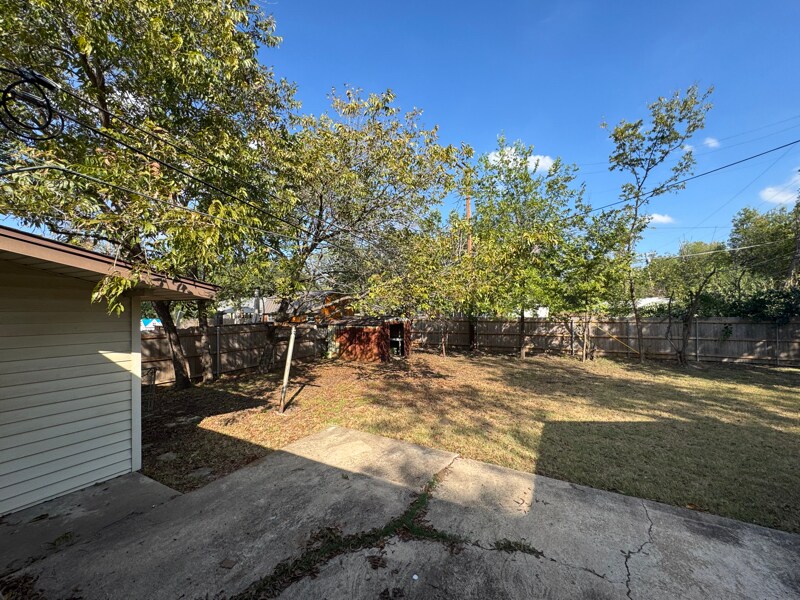 Building Photo - 2217 N 42nd St