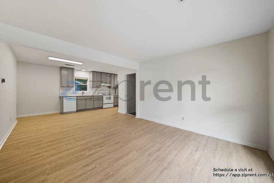 Building Photo - 7064 Eunice Dr