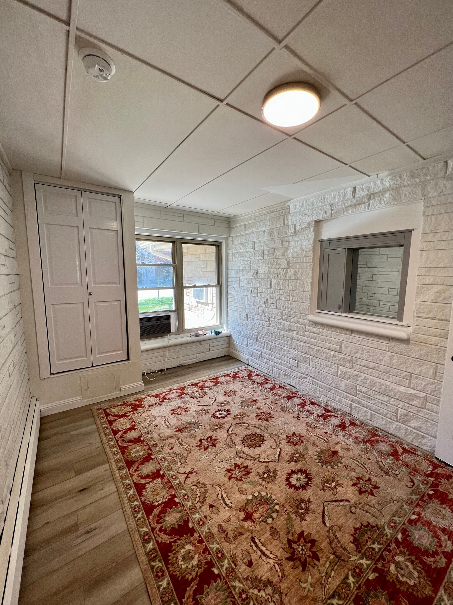 bedroom 2 - 614 N College Ave
