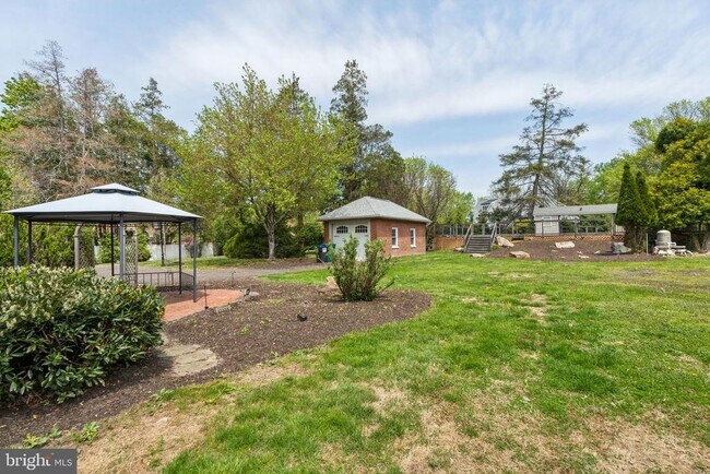 Building Photo - 919 Skippack Pike