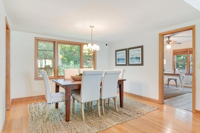 Building Photo - 4509 Laguna Dr