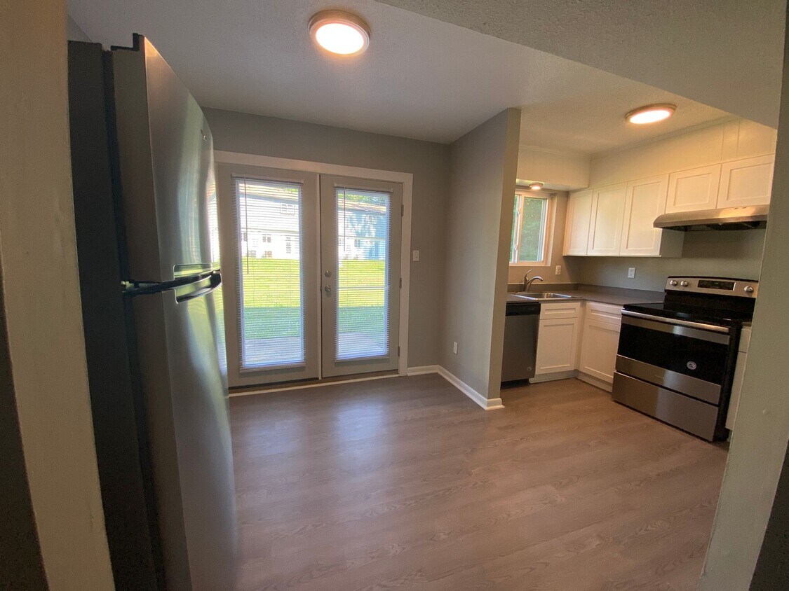 Walnut Creek Apartments Raleigh