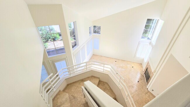 Building Photo - 231 Shorebreaker Dr