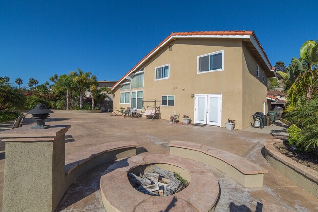 Building Photo - 29303 Stadia Hill Ln