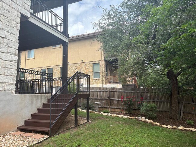 Building Photo - 509 S Meadowlark St