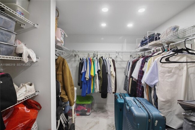 Building Photo - 10135 SW 139th Pl