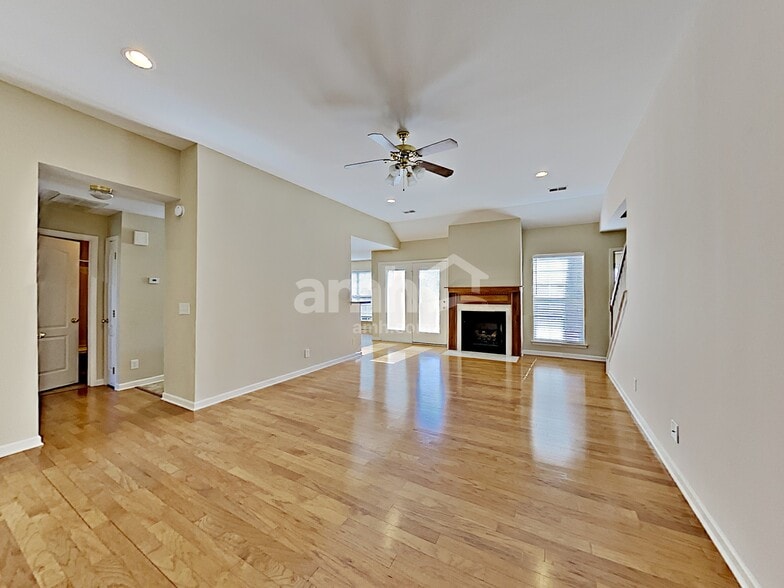 Building Photo - 1442 Saddle Brk