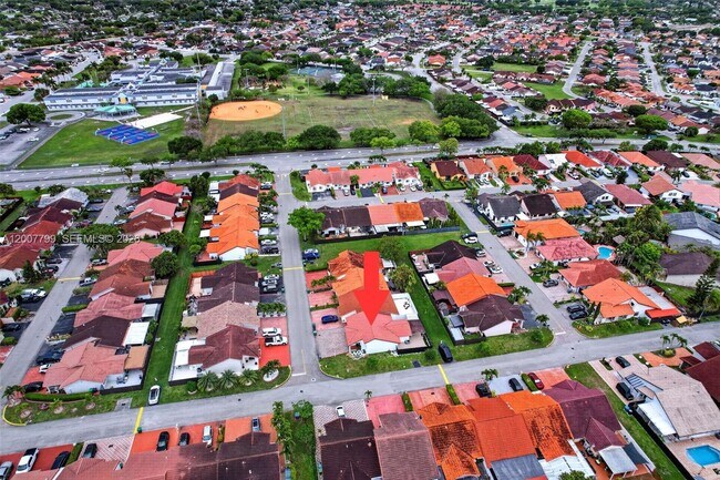 Building Photo - 4530 SW 143rd Pl