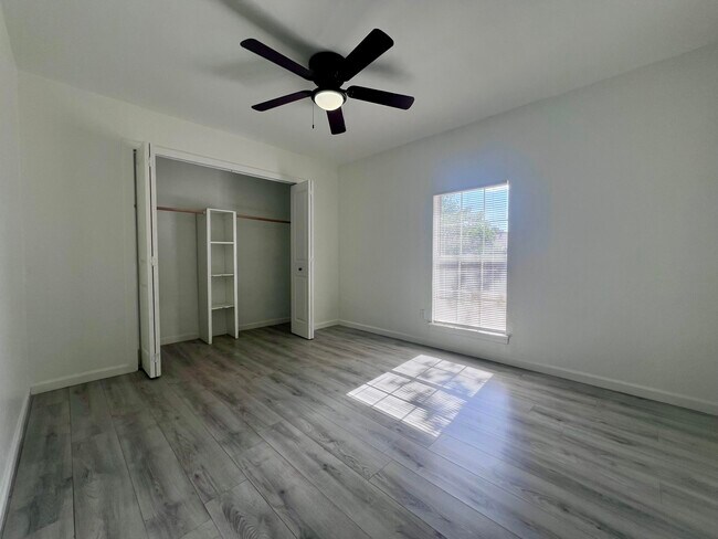 Building Photo - 8216 Elkridge Ave