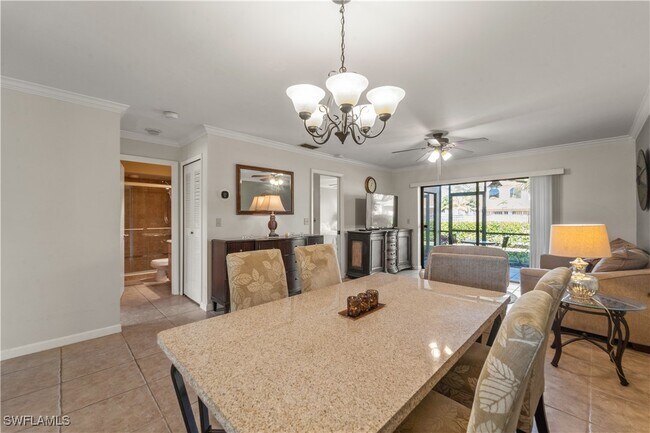 Building Photo - 8287 Charter Club Cir