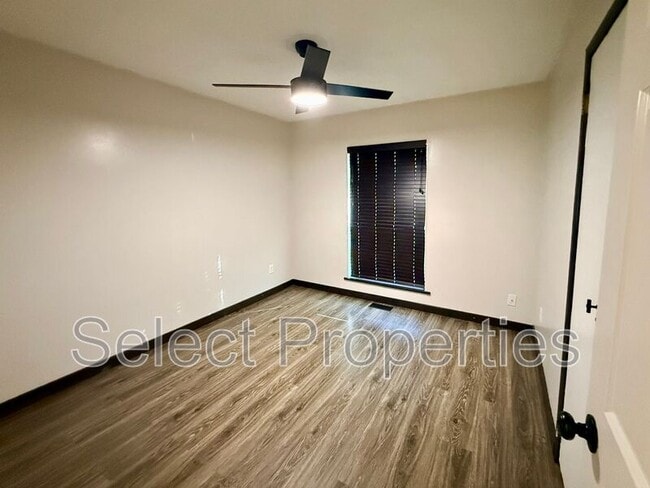 Building Photo - 1605 Dupwe Dr