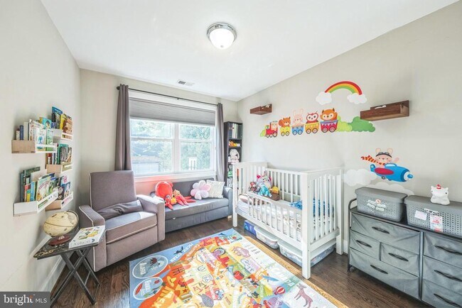 Building Photo - 4213 4th St NW