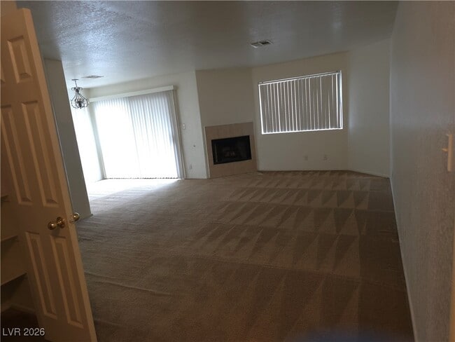 Building Photo - 5018 S Rainbow Blvd