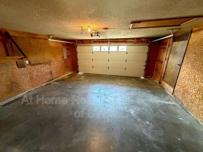 Building Photo - 3261 W Highland St