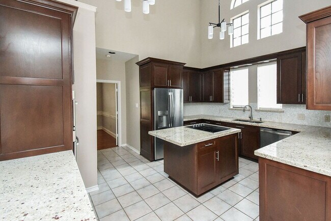 Building Photo - 127 Rush Haven Dr