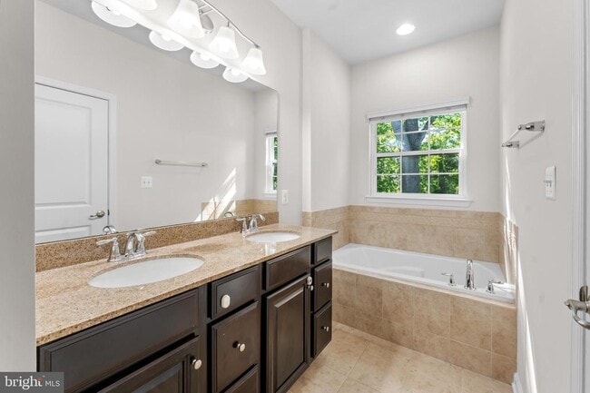 Building Photo - 8629 Enoch Pratt Dr