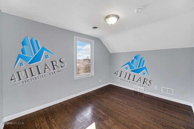 Building Photo - For Rent – Spacious 5BR/2BA Home in Hammond!