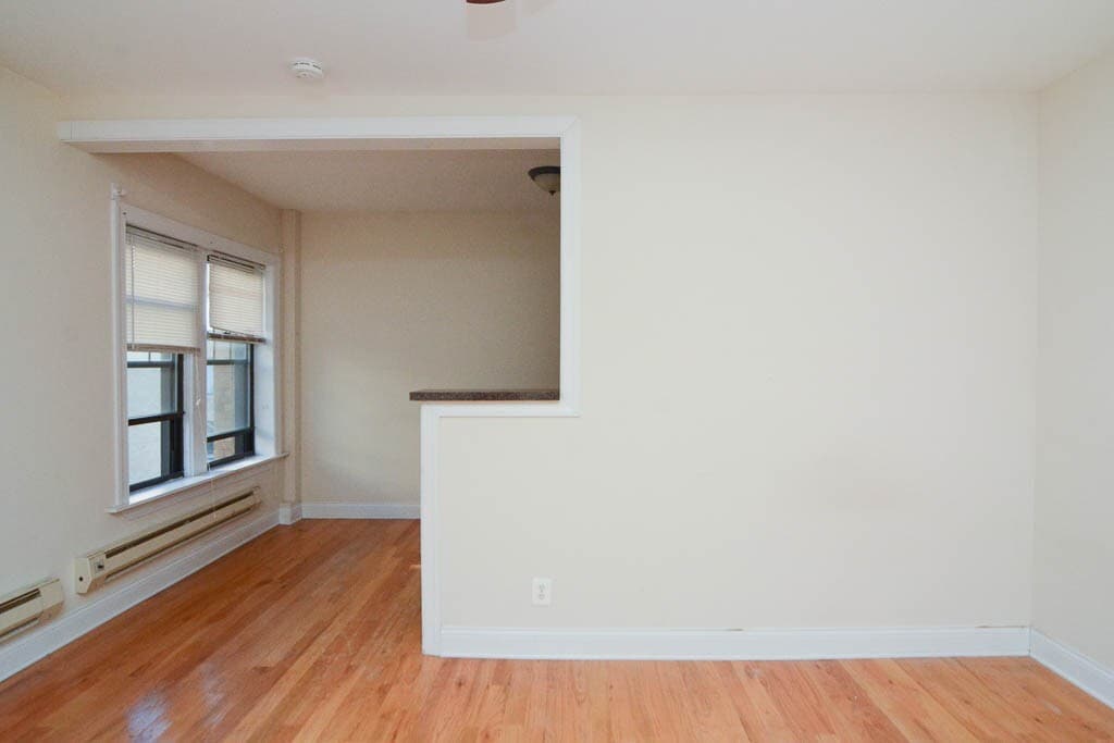 Building Photo - 2847 N Orchard St