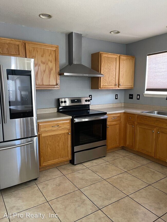 Building Photo - 4 br, 2.5 bath House - 4139 S Rome St