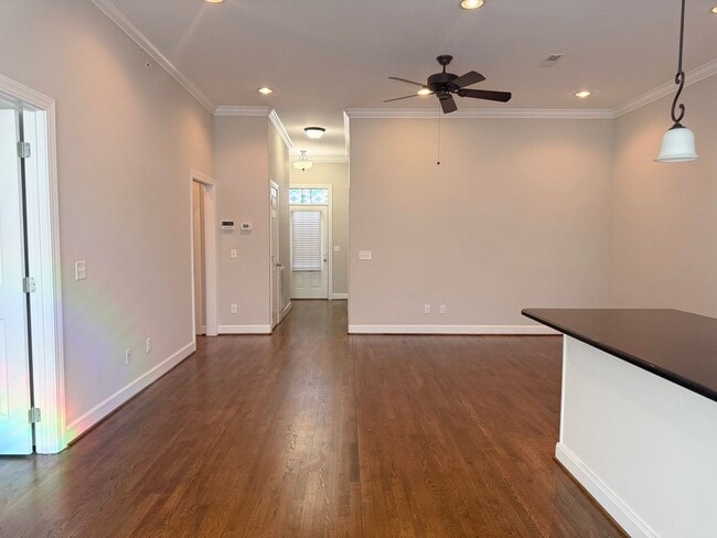 Building Photo - 2 Bedroom / 2 Bath House in Cookeville, TN!