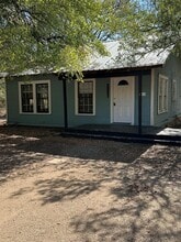 Building Photo - 2951 Elm Grove Ln