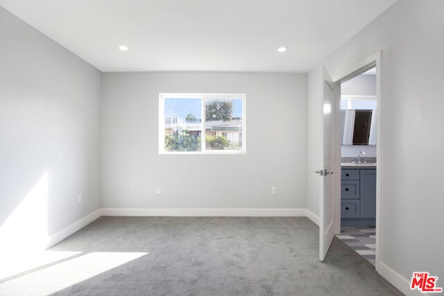 Building Photo - 6032 Romaine St