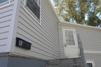 Building Photo - 1124 Edgar-B