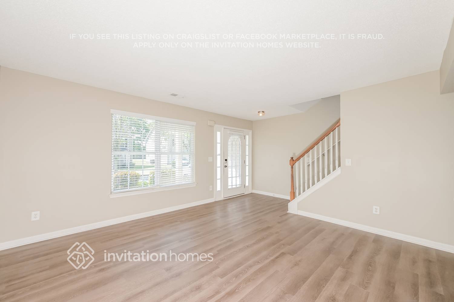 Building Photo - 3812 Rosebud Park Dr