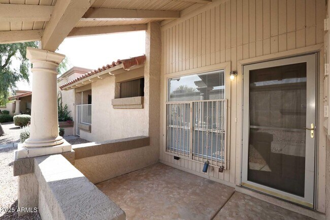 Building Photo - 93 N Cooper Rd