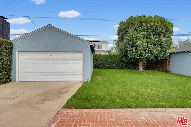 Building Photo - 7900 Westlawn Ave