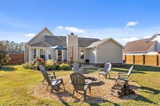 Building Photo - 600 S Buckeye Dr