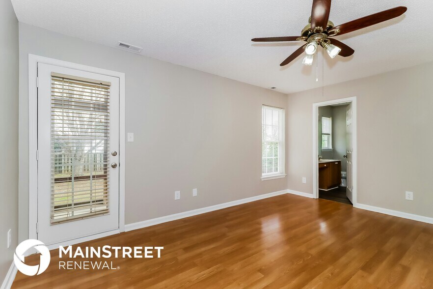 Building Photo - 4275 Cochran Rd