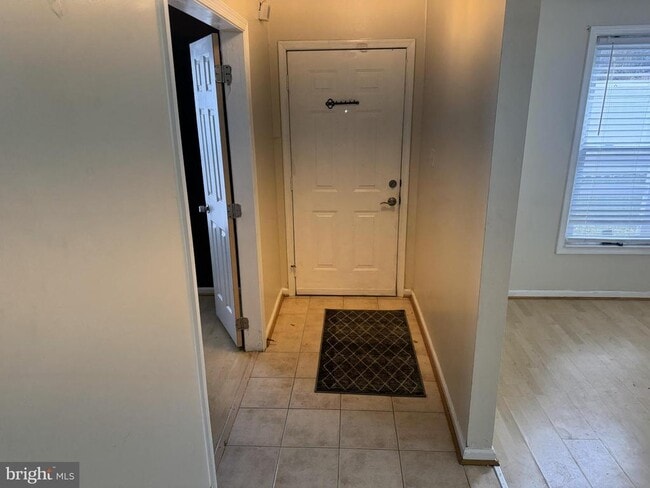 Building Photo - 540 Peacock Dr