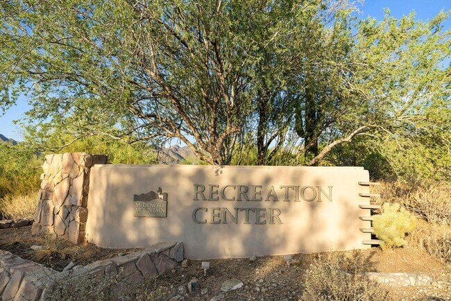 Building Photo - 11489 E Raintree Dr