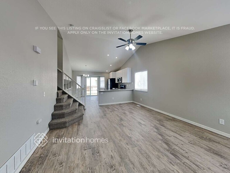 Building Photo - 5230 Almont Ave